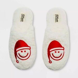 dluxe by Dearfoams Slippers Cream with Red Happy Face Santa Hat Slide -5-6 -Smal